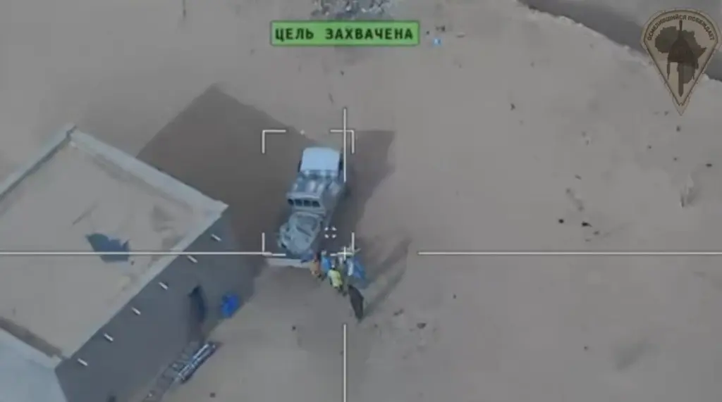 Mali : le FLA accuse l’armée malienne et ses soutiens russes de s’en prendre aux populations civiles après avoir échoué à desserrer l’étau autour du camp assiégé d’Anfif